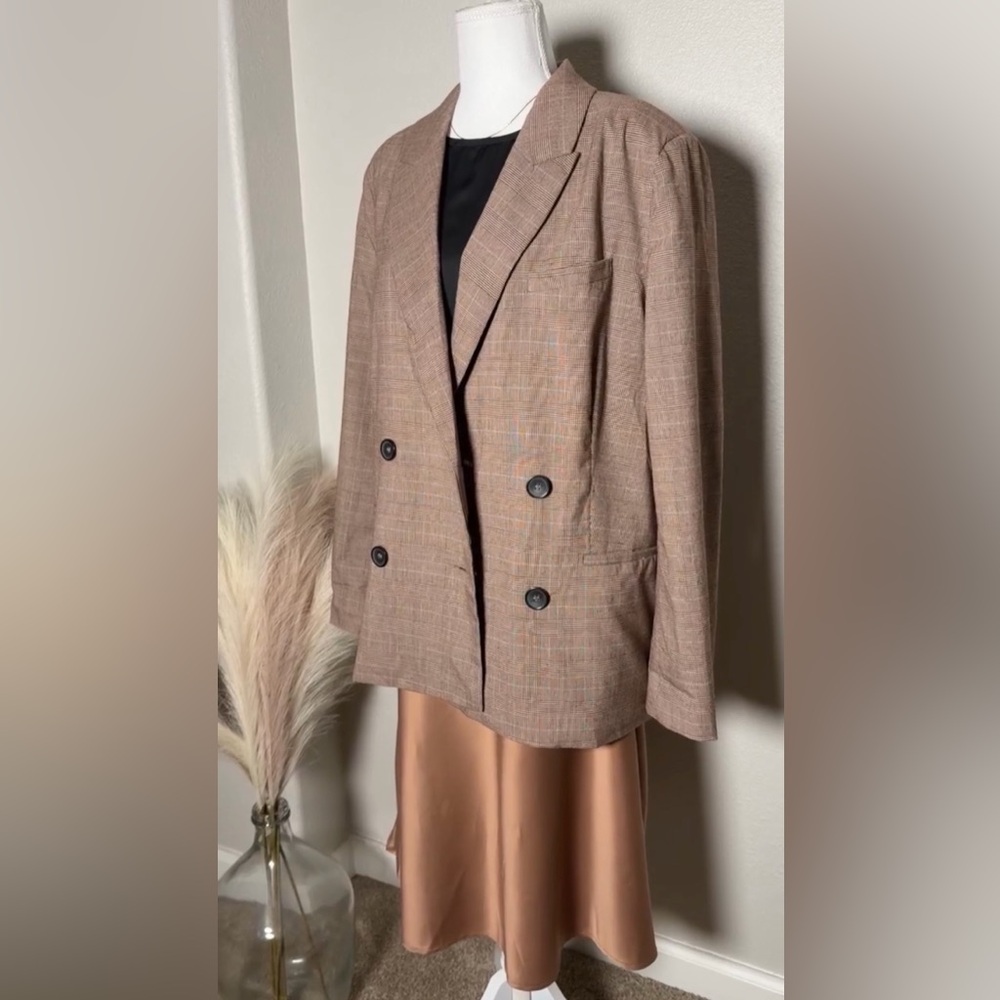 Crescent - Brown Double-Breasted Office Blazer